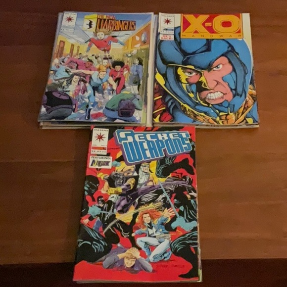 Bundle of 13 Various Valiant Comics - Picture 3 of 7